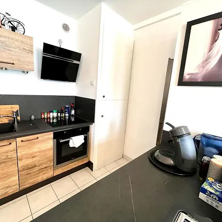 Au Coeur De Apartment